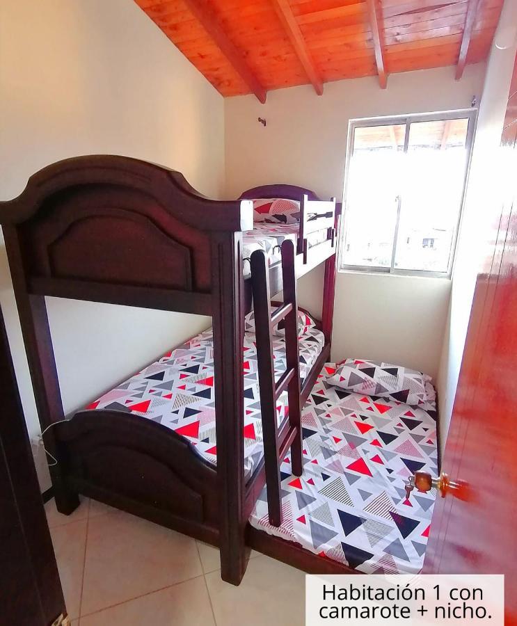 Guatape Apartamento Vista Al Embalse Exterior photo